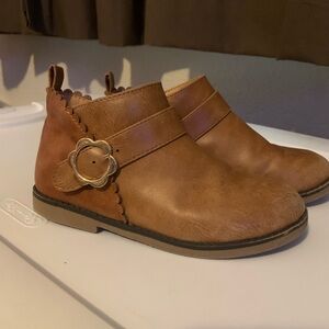 Gymboree Brown Kids Boots with Gold Flower Accent